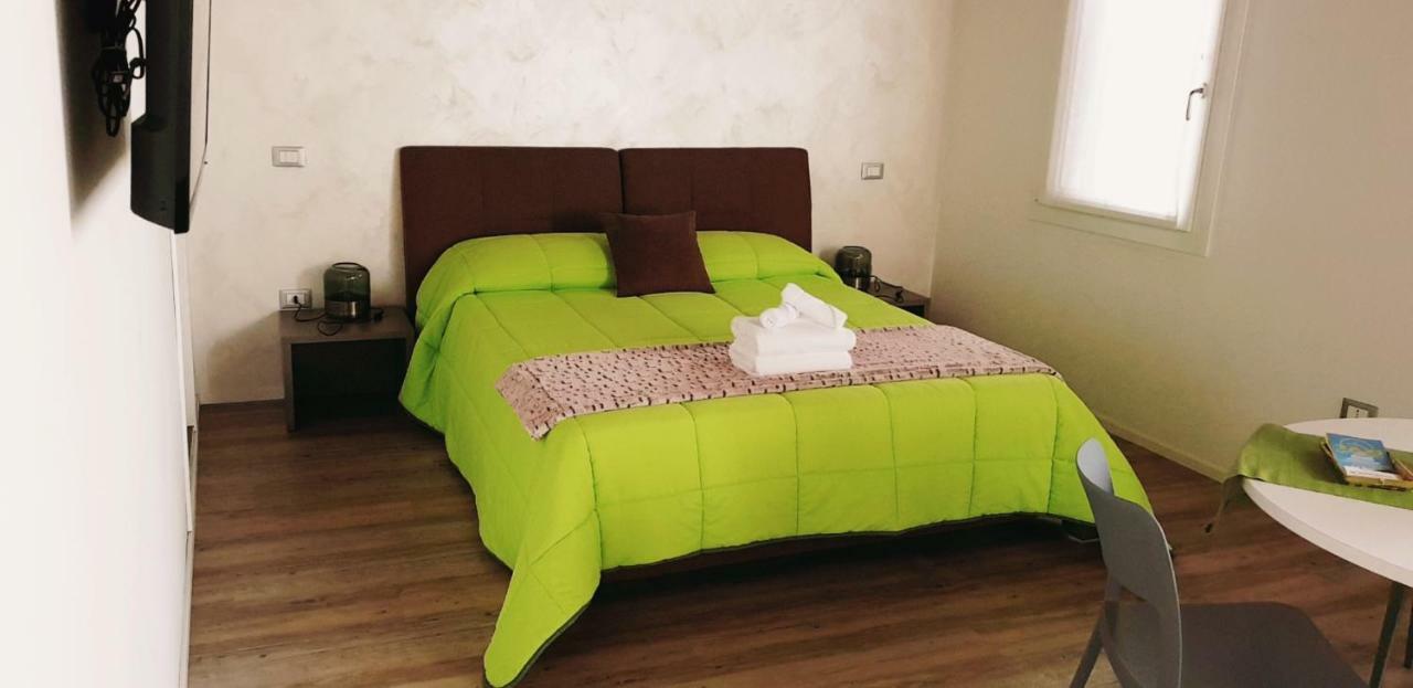 キオッジャ Ca' Dell'Angelo Bed & Breakfast エクステリア 写真